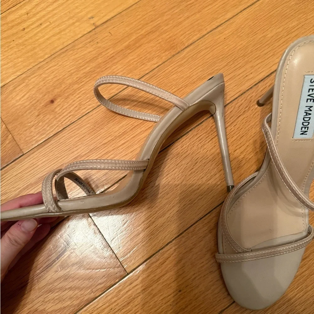 Steve Madden Women's Tan Heels